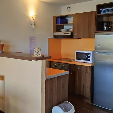 Duplex Ensoleille A Avec Terrasse, Piscine Interieure Et Sauna - 6 Pers, 50m² - Fr-1-165b-7 Apartmán Jausiers